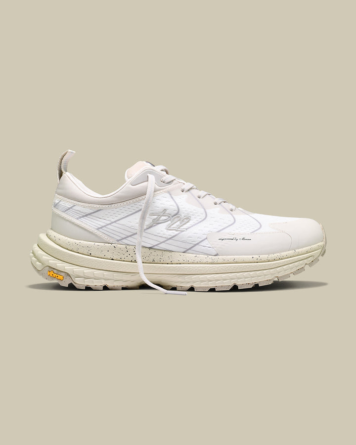 P22 Trail Running | Off White