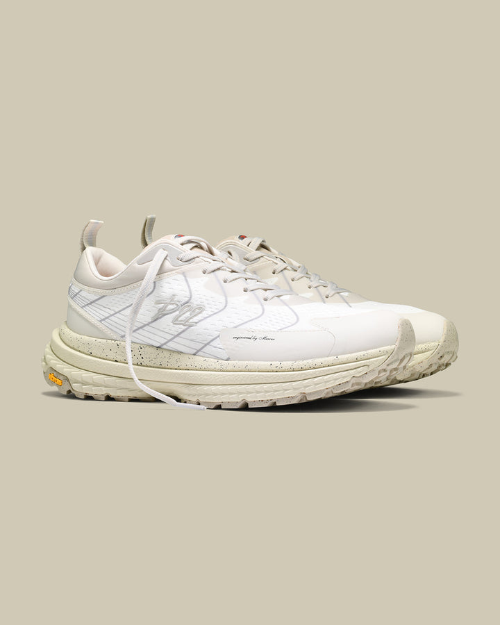 P22 Trail Running | Off White