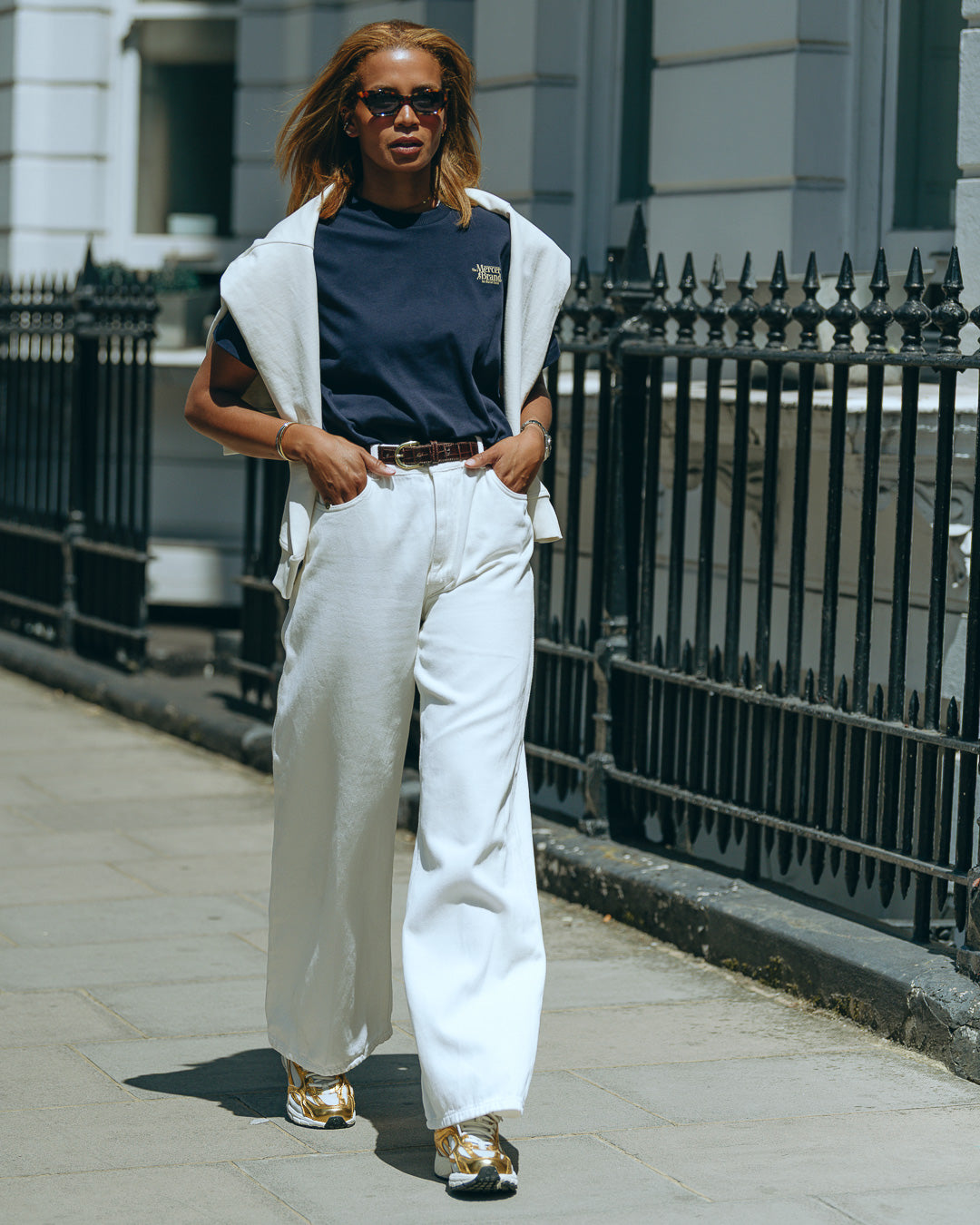 the mercer brand sneaker the re-run pine gold with off white details for women 