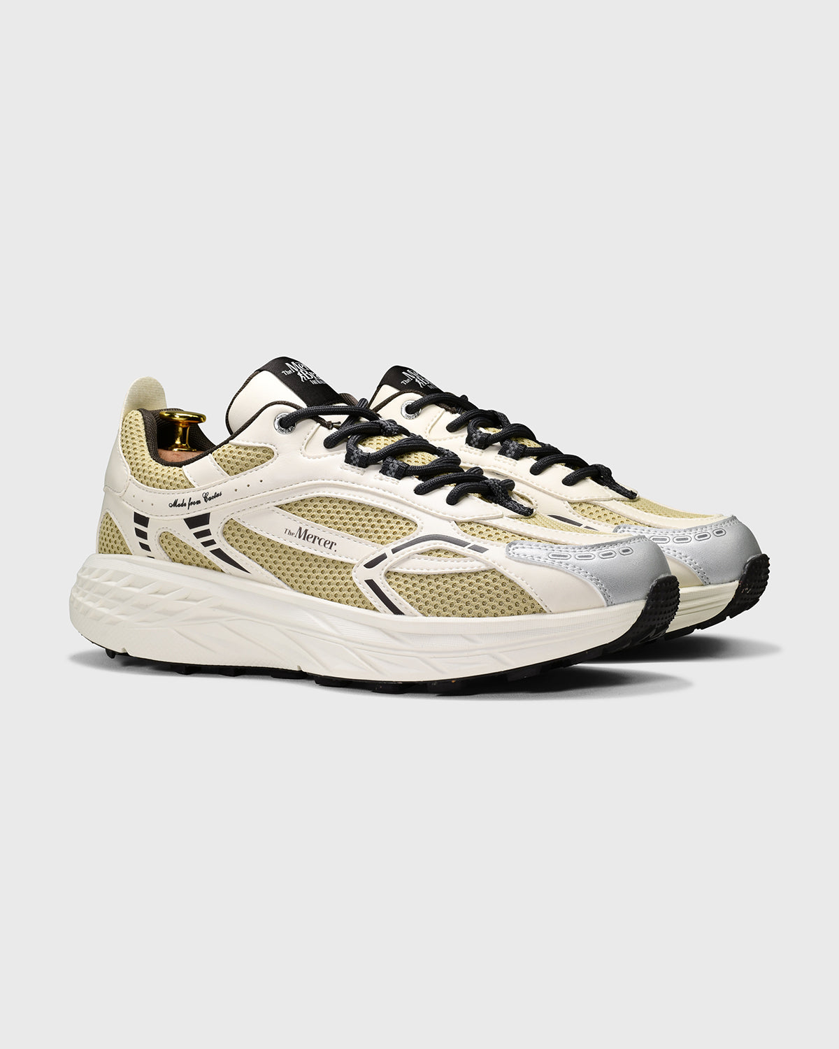 the mercer brand sneaker the re-run max cactus off white with cream details fully vegan