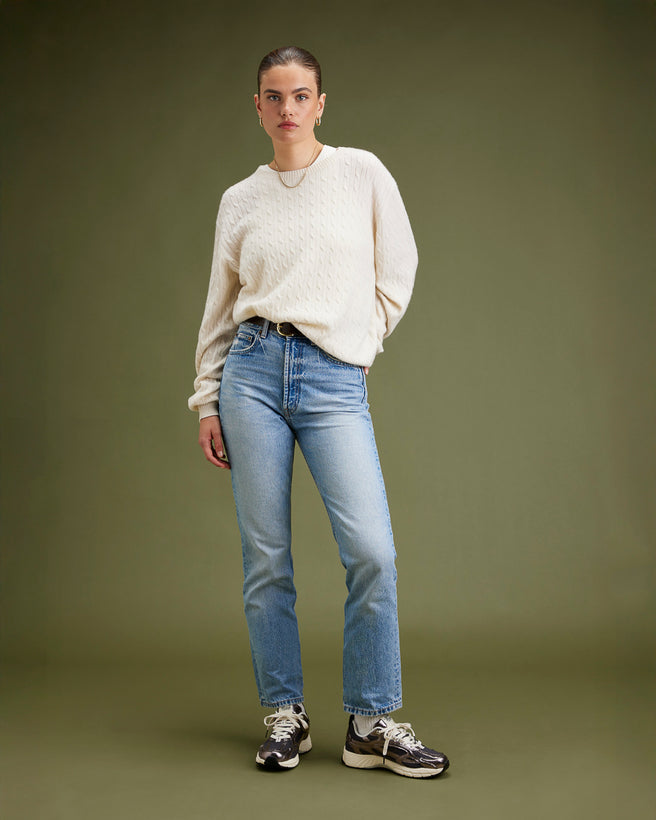 the mercer brand sneaker the re-run cracked anthracite dark grey with shiny details and off white outsole 