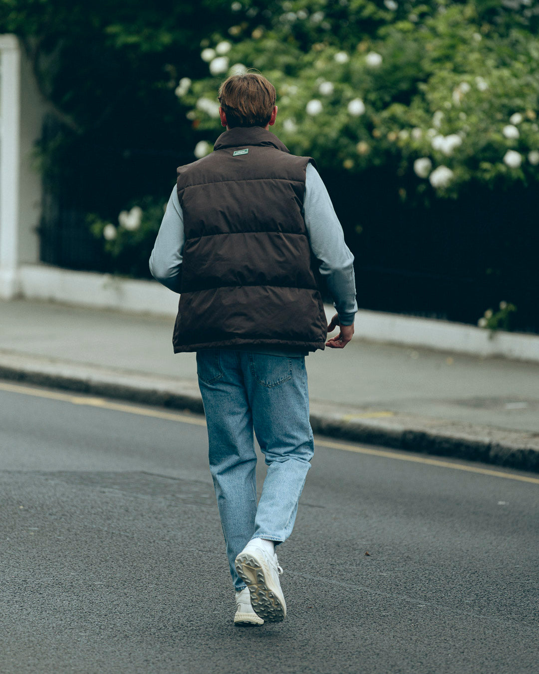 the mercer brand sneaker the re-run max white with perforated leather and off white outsole 