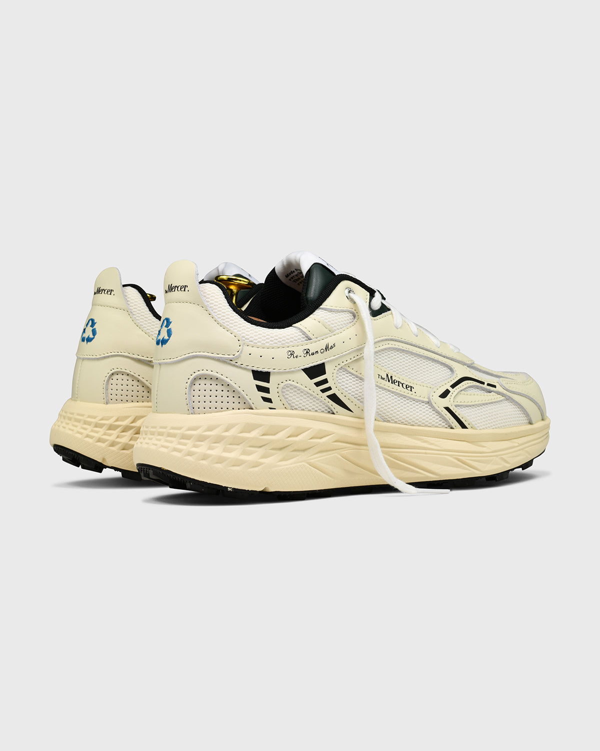 the re-run max nappa off white product photo side
