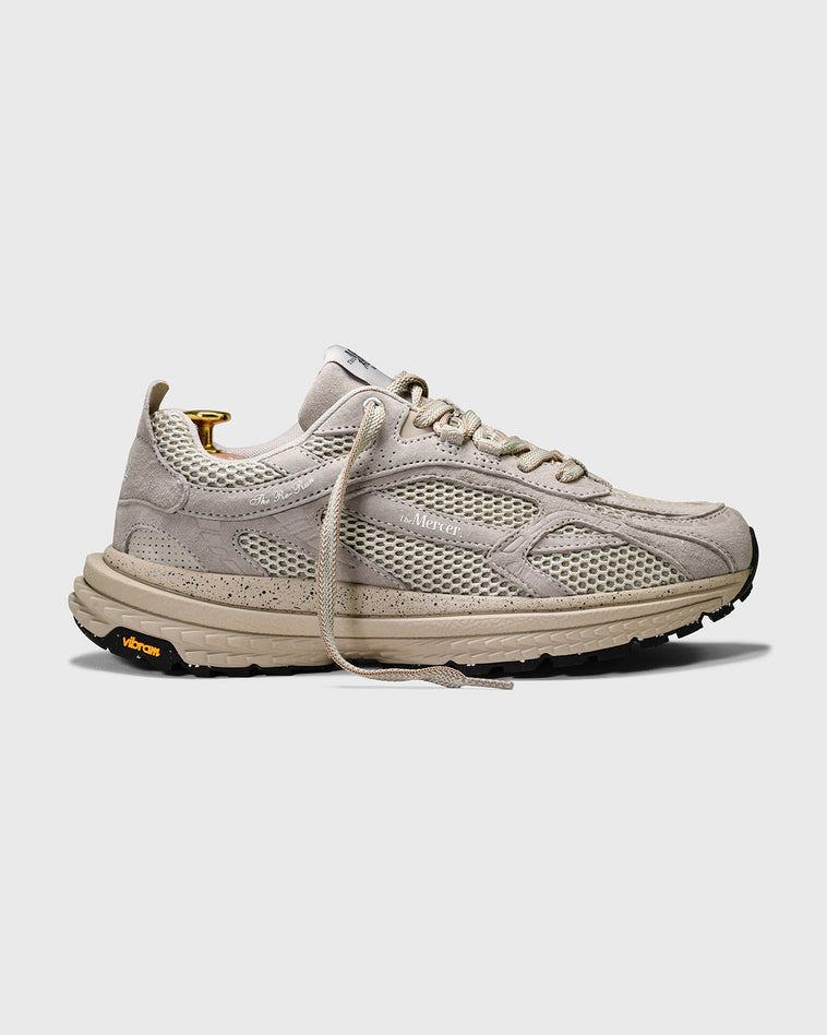 The mercer brand re-run Vibram sand product photo with sand laces side
