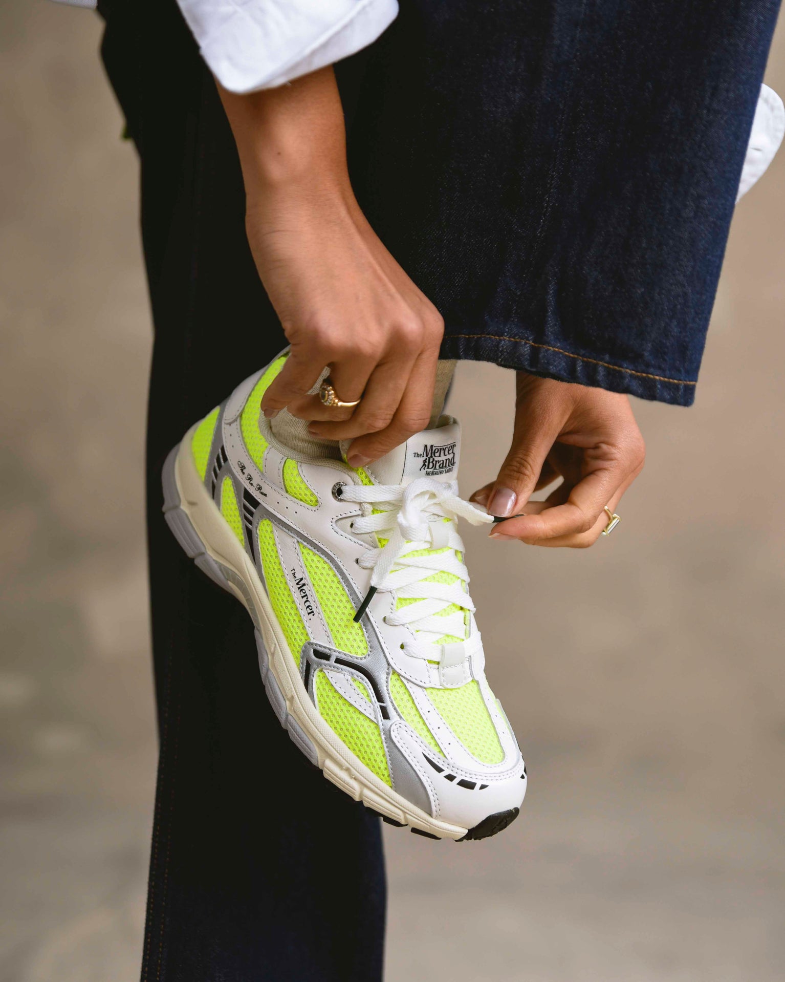 The Re-Run White Silver | White/Yellow