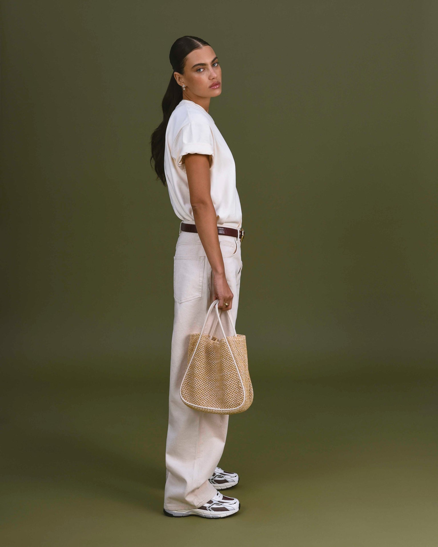 The Re-Run White Silver | White/Red