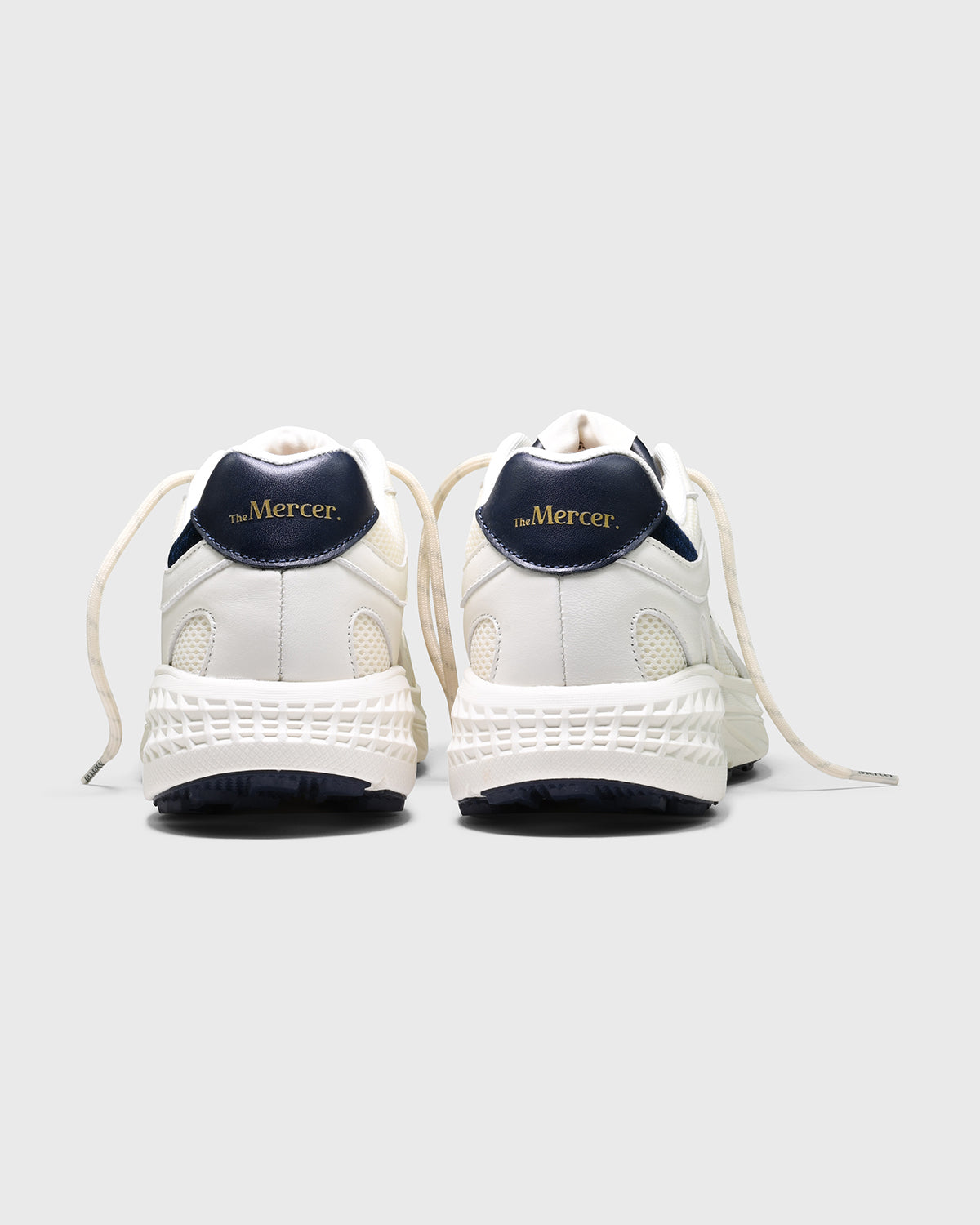 The Re-Run Max Evo | Off White