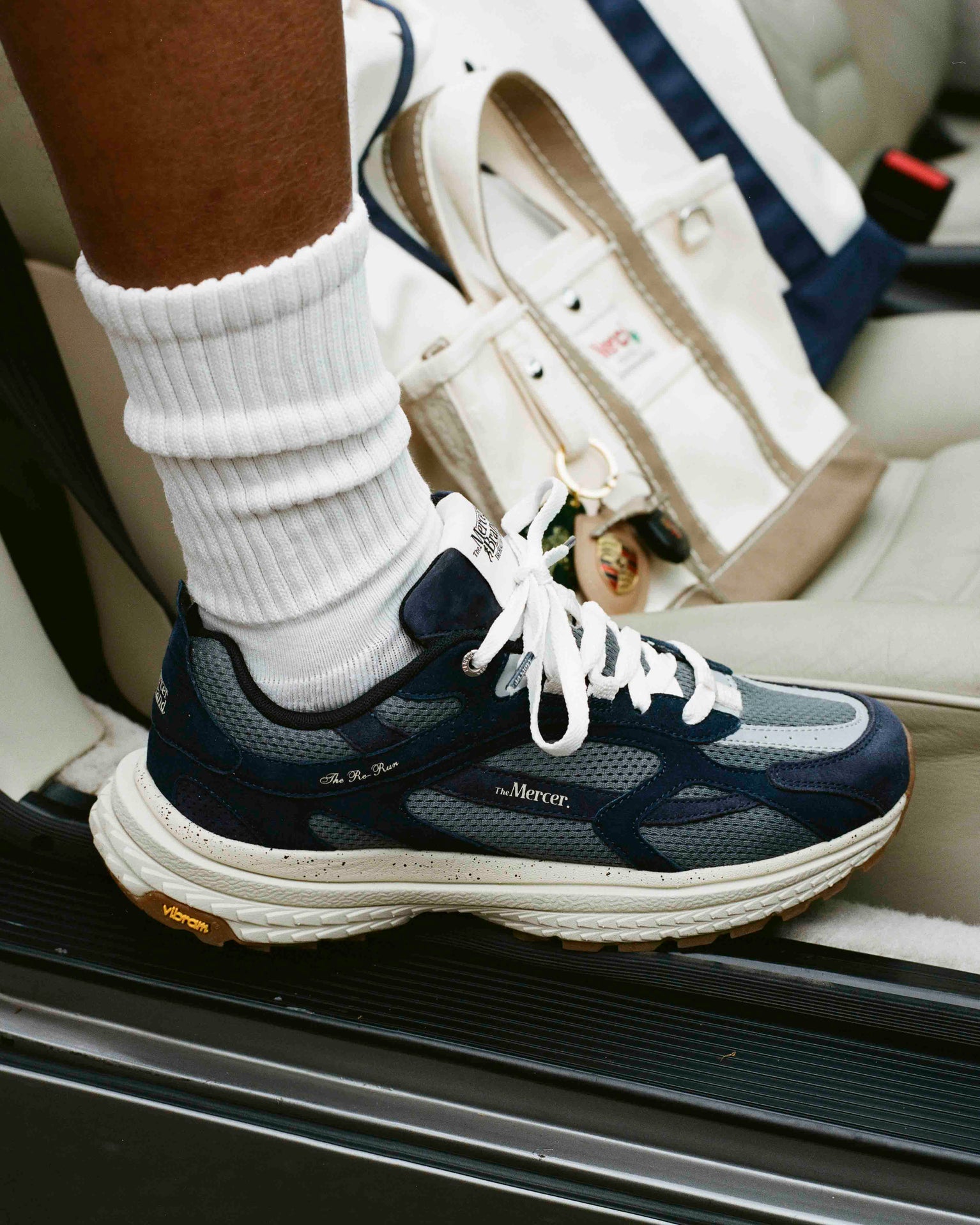 The Re-Run Vibram | Navy