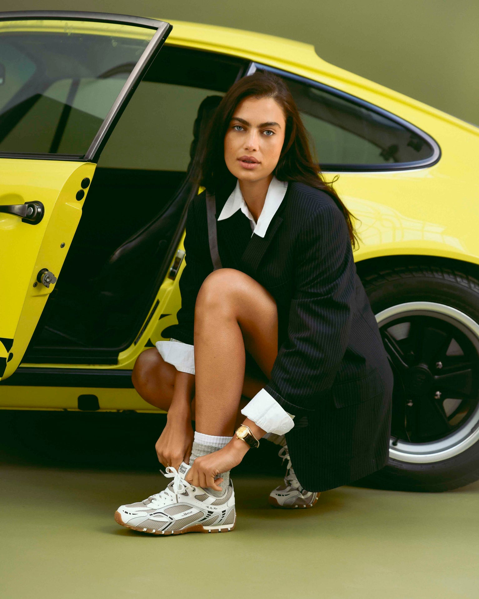 The Re-Run Drive | White/Brown