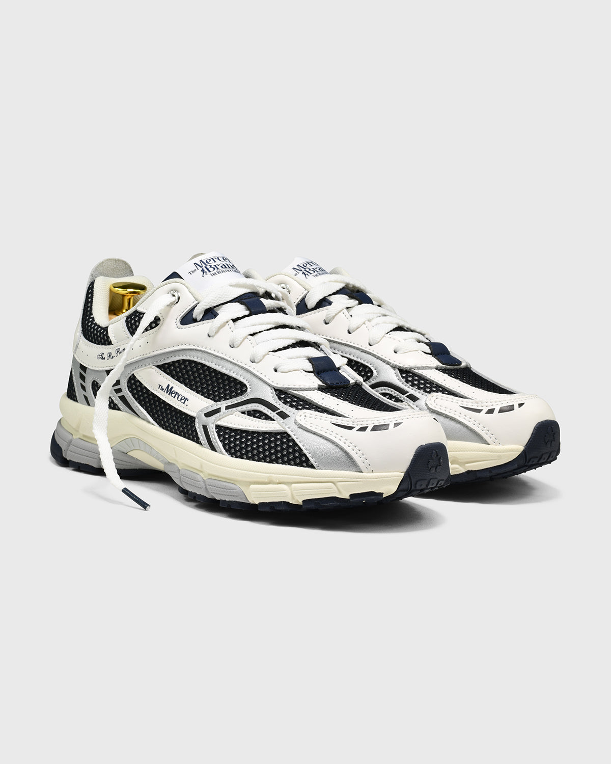 The Re-Run White Silver | White/Blue