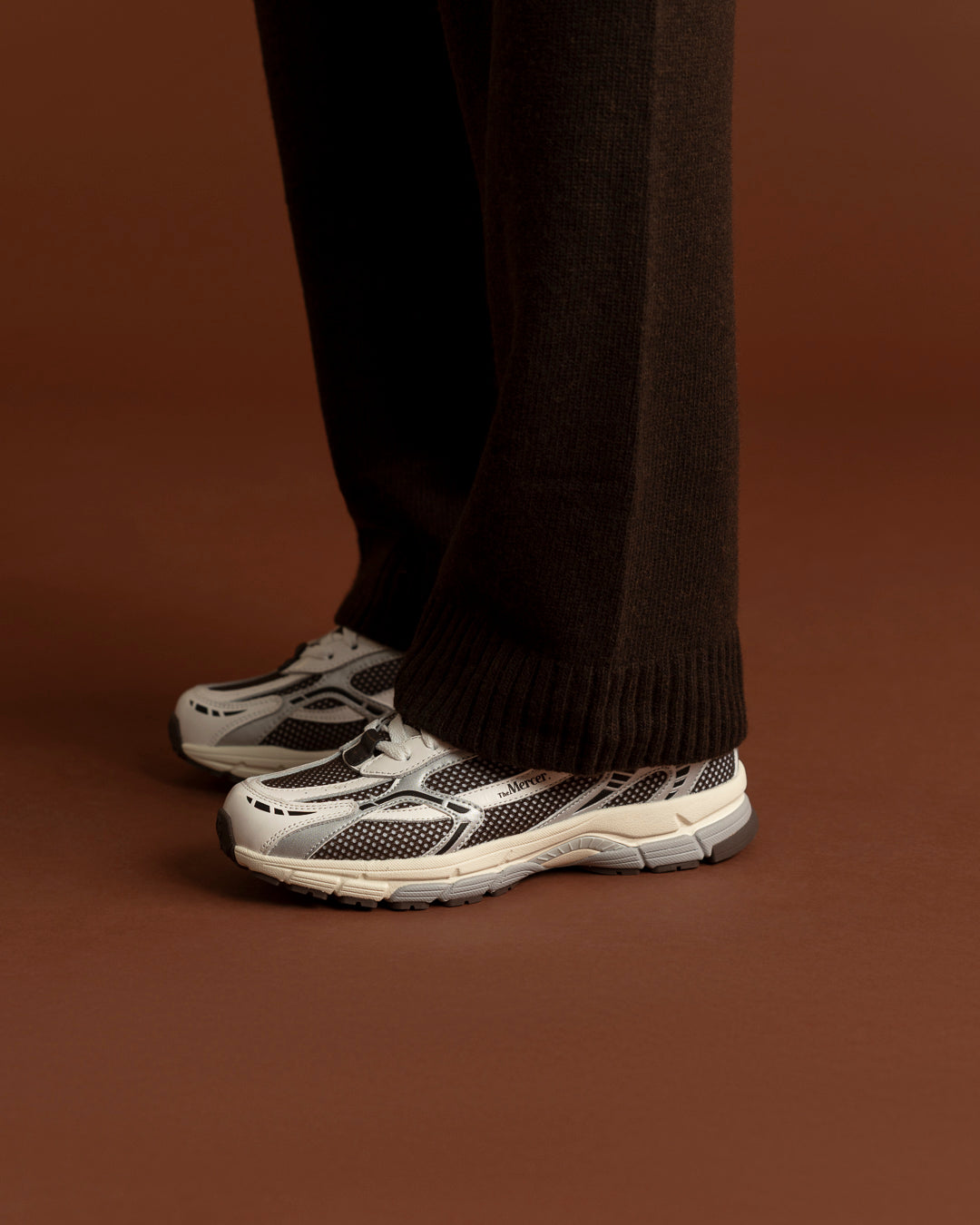 The Re-Run White Silver | White/Brown