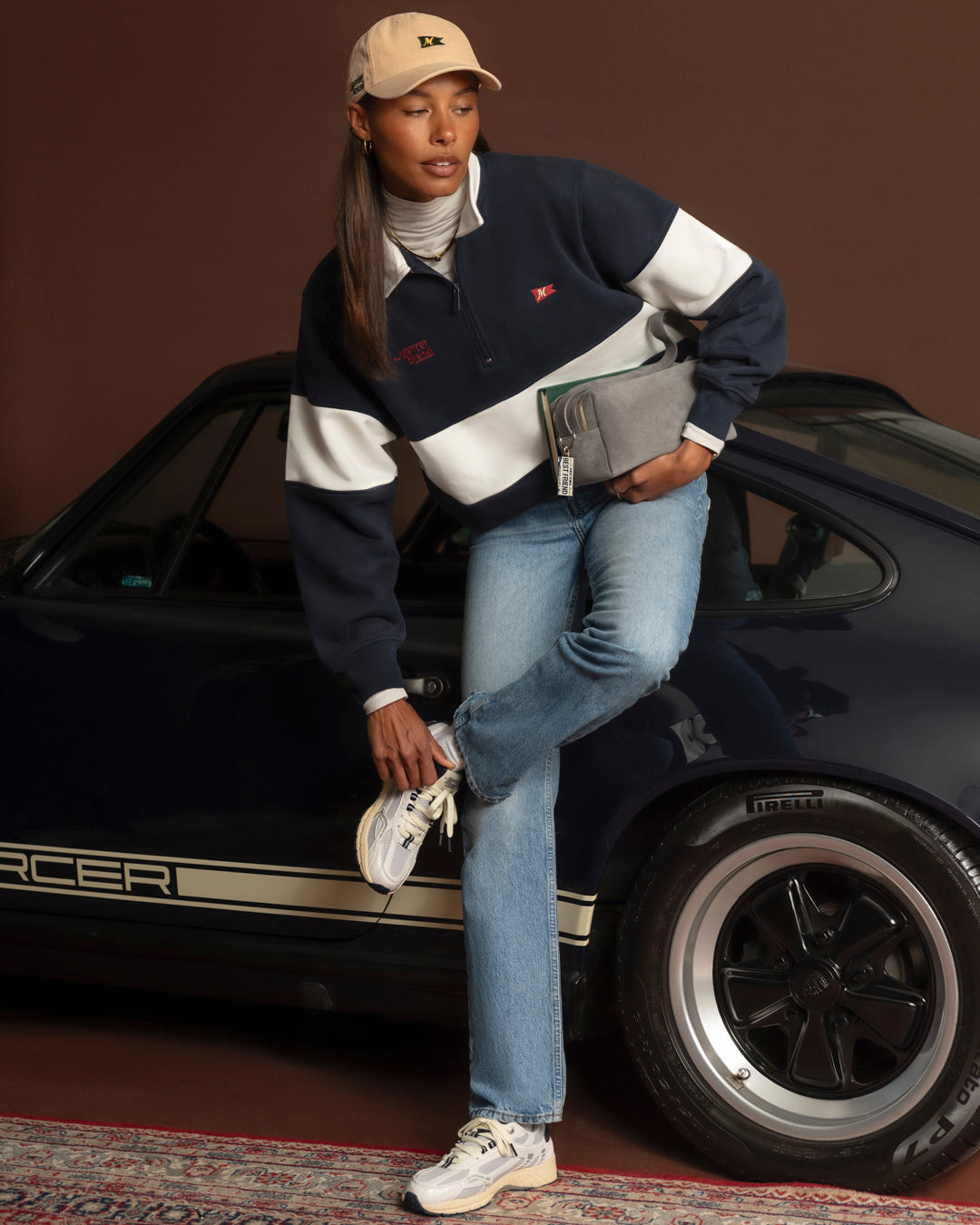 The Re-Run Vintage | White/Blue