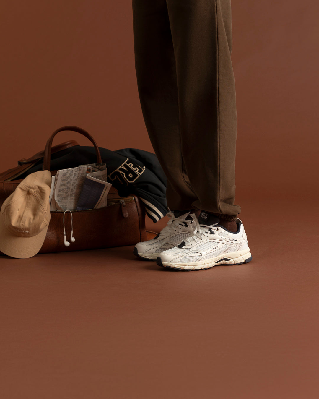 The Re-Run Classics | White/Blue