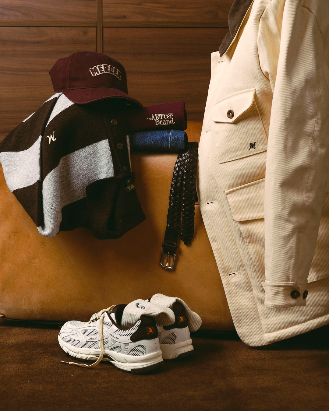 The Re-Run Flag | White/Brown