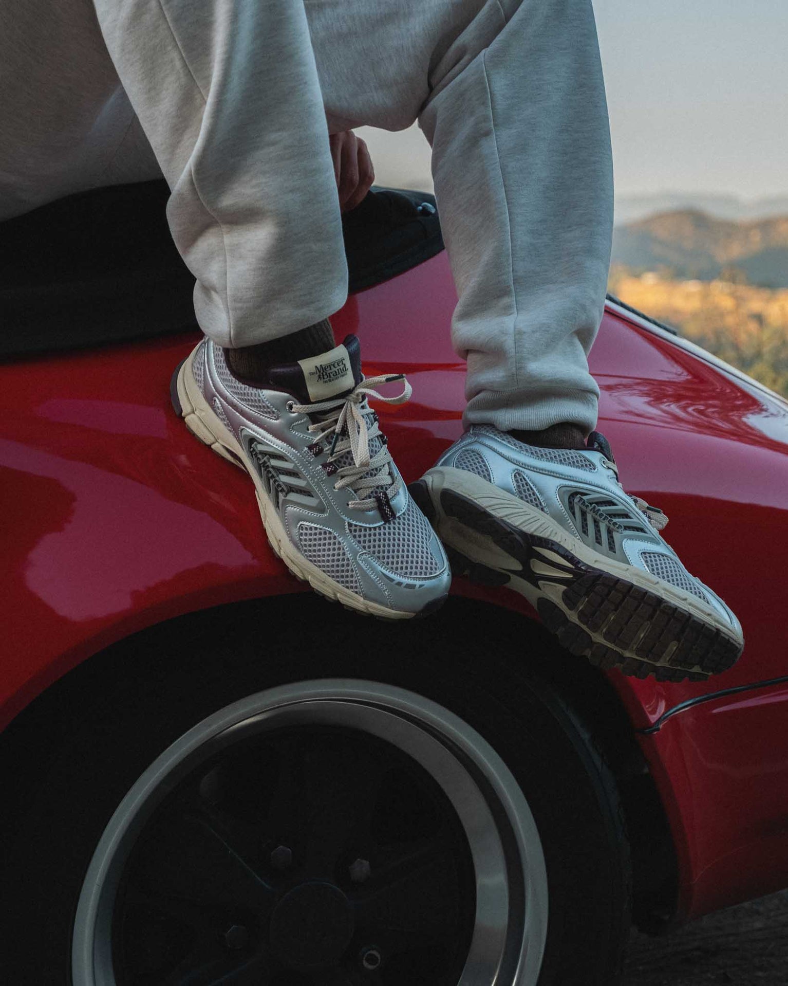 The Re-Run EVO Silver | Red/Silver