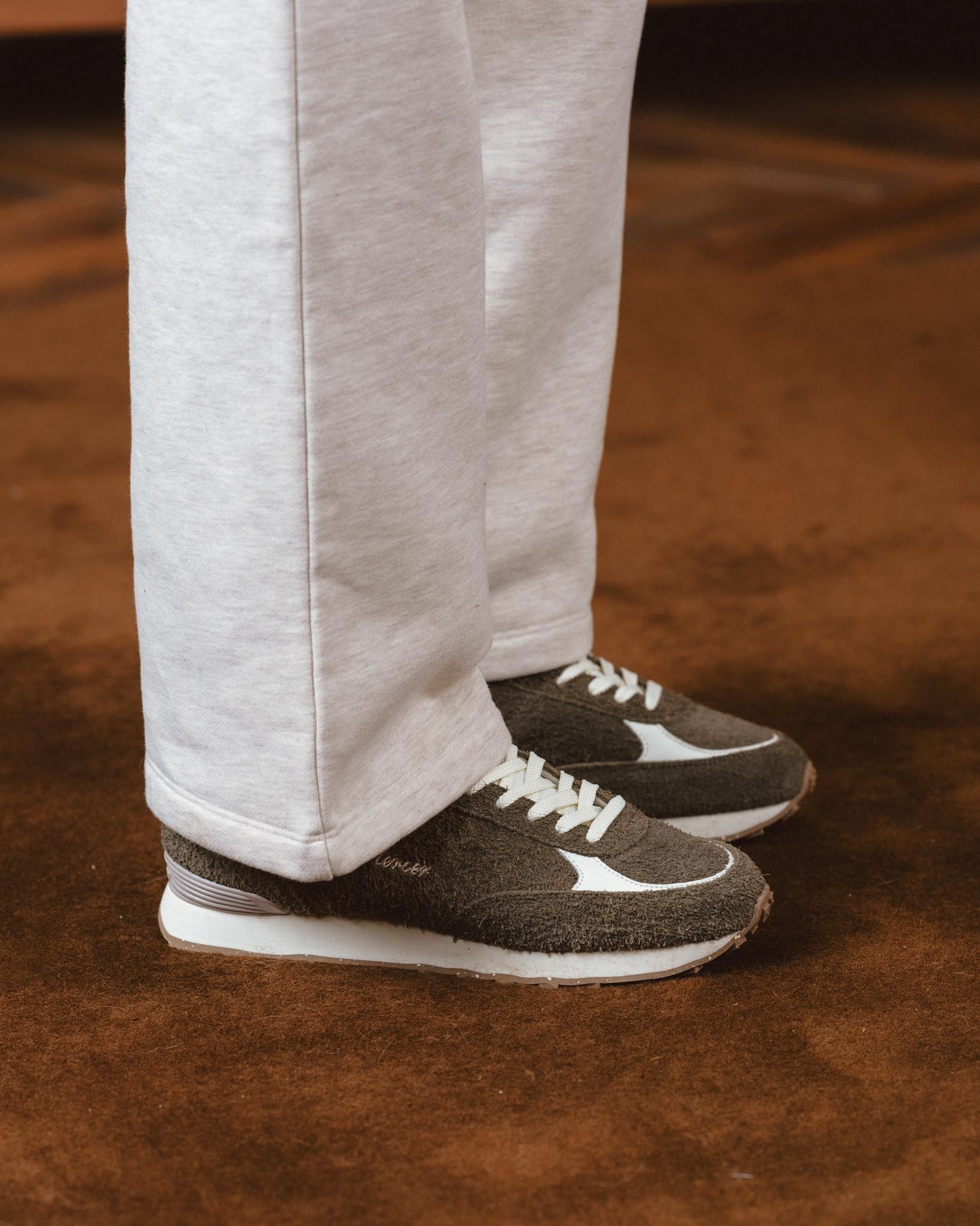 The Re-Racer Vintage | Grey/Brown