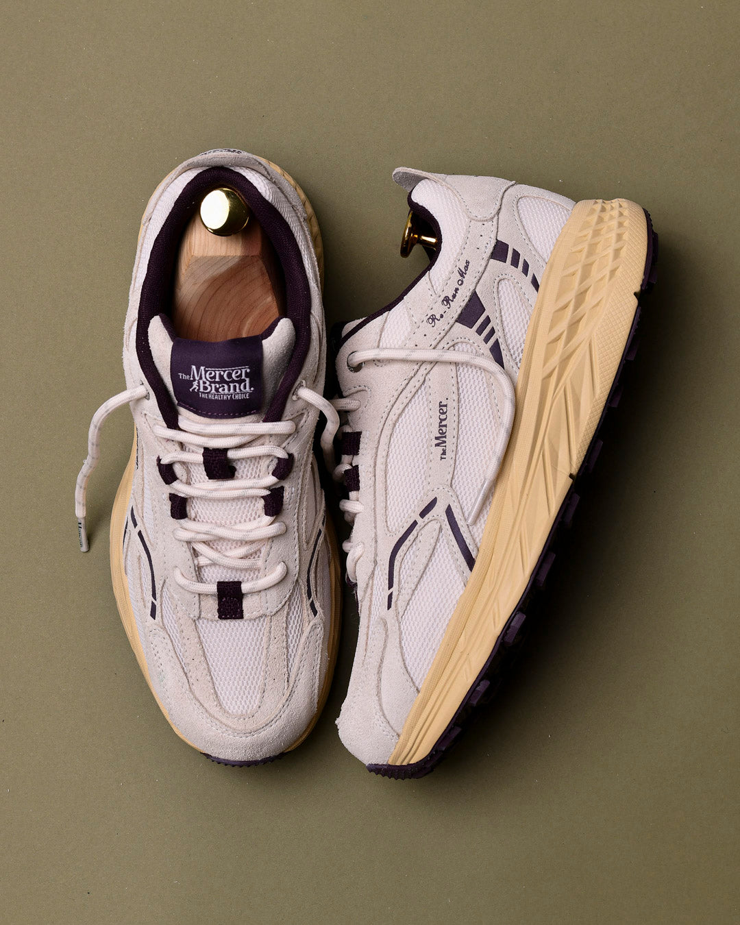 The Re-Run Max | White/Red