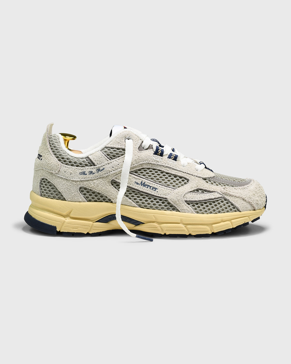 The Re-Run Americana | Off White