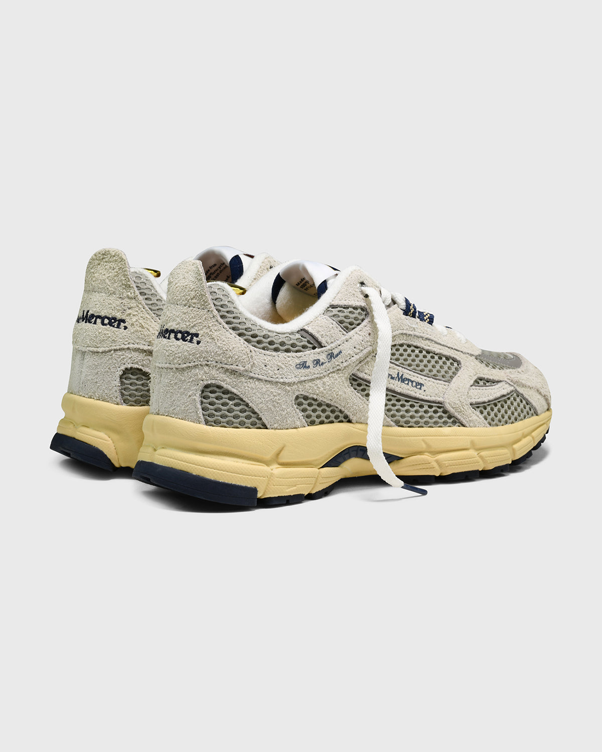 The Re-Run Americana | Off White