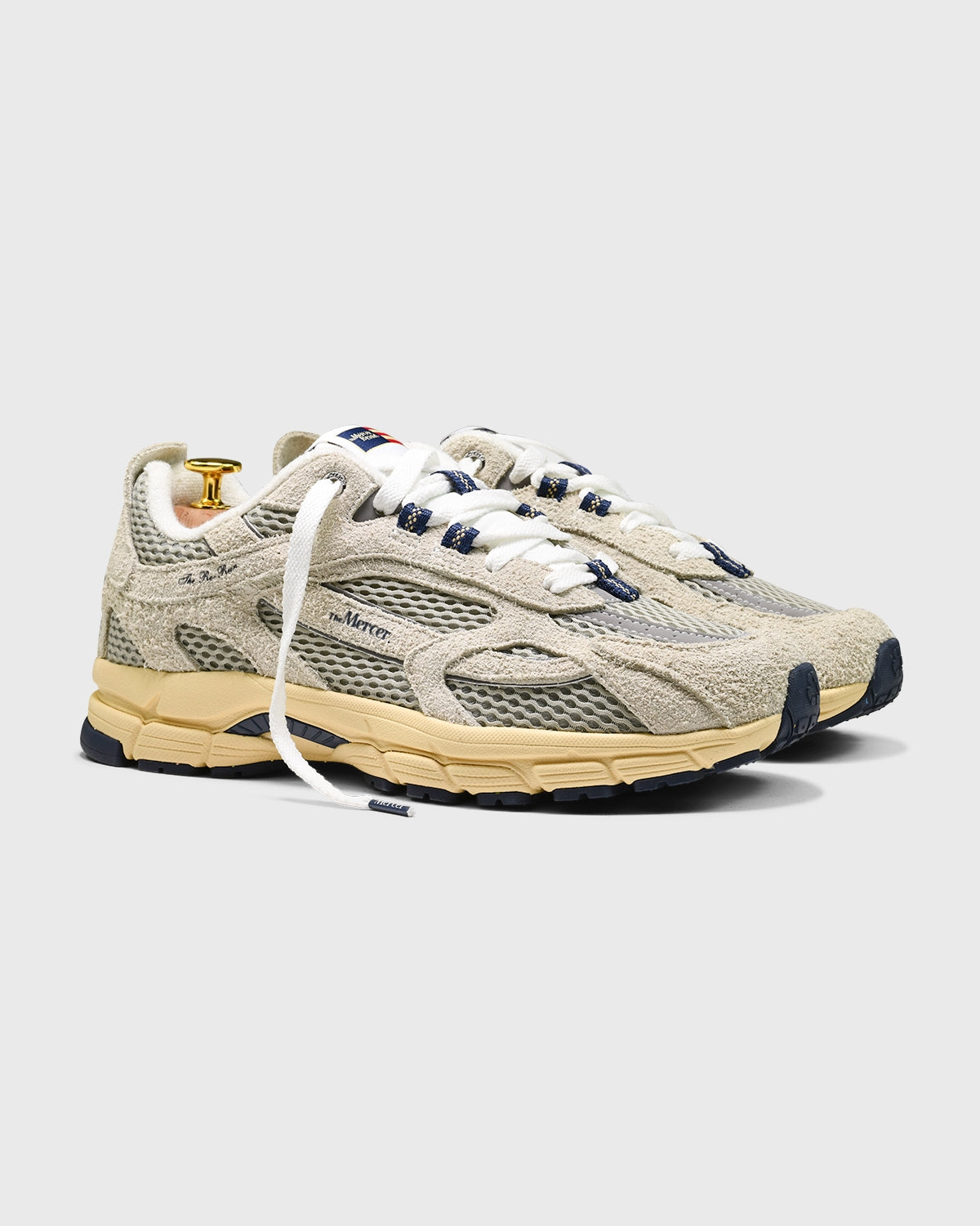 The Re-Run Americana | Off White