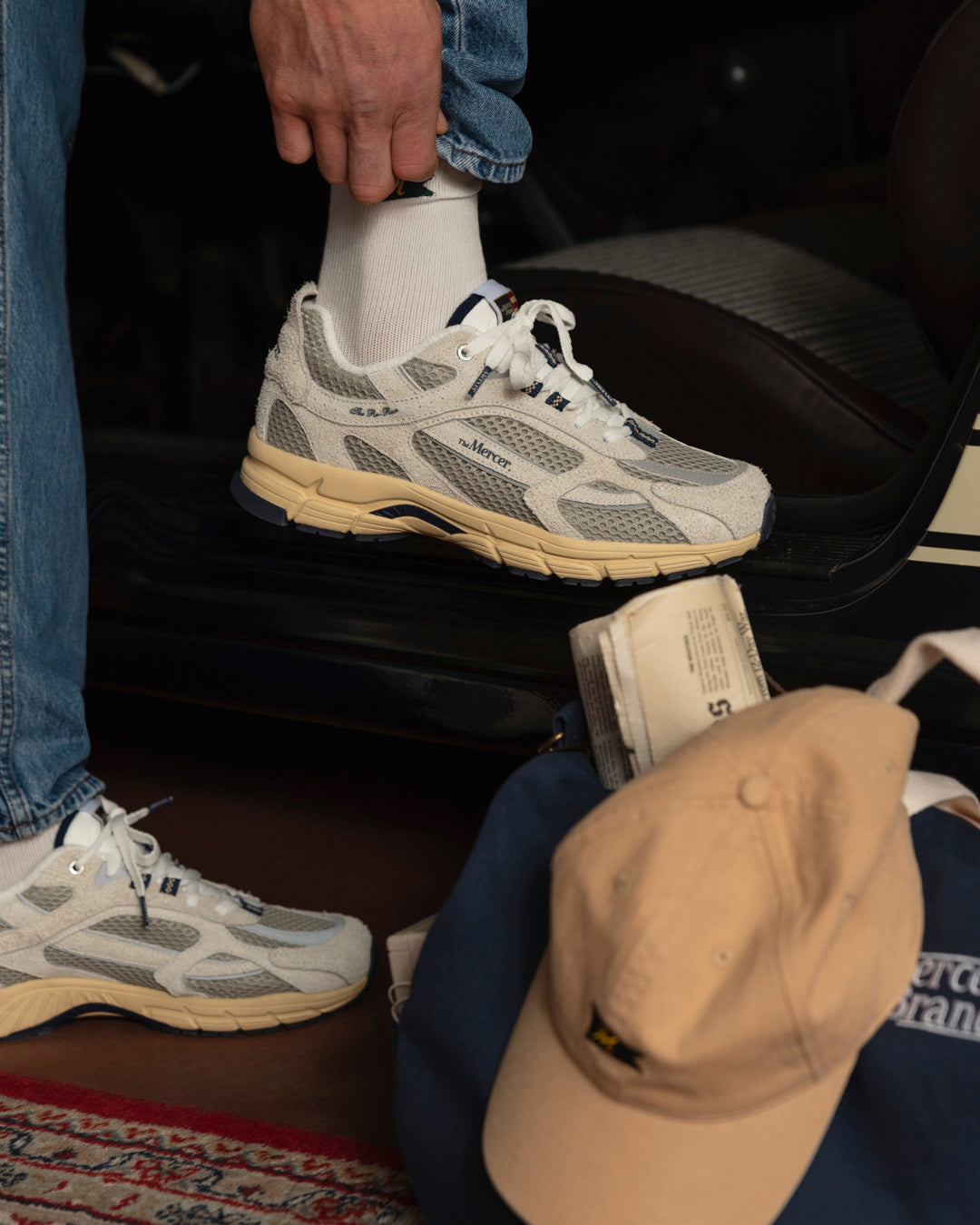 The Re-Run Americana | Off White