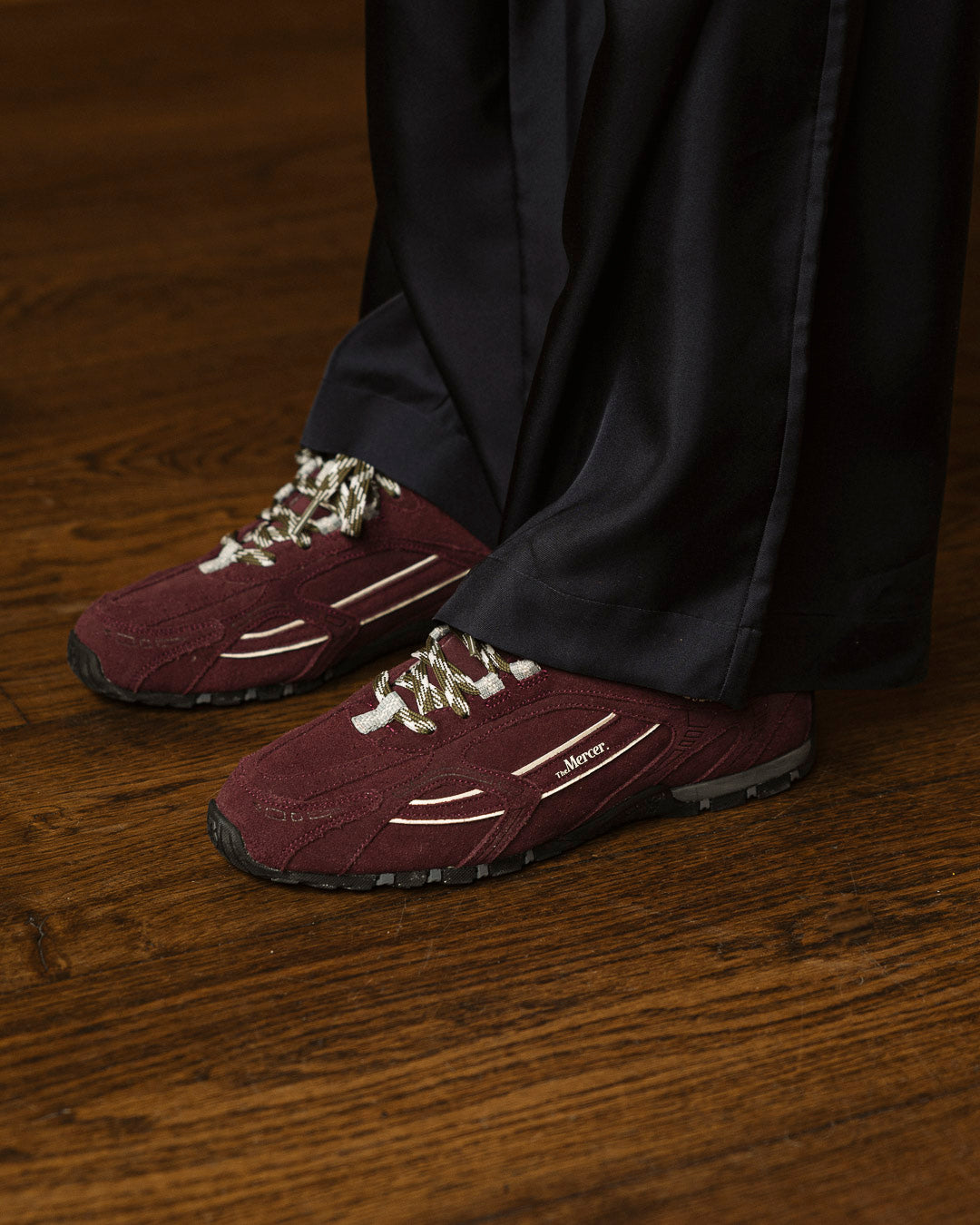 The Re-Run Drive Winter Suede | Dark Red